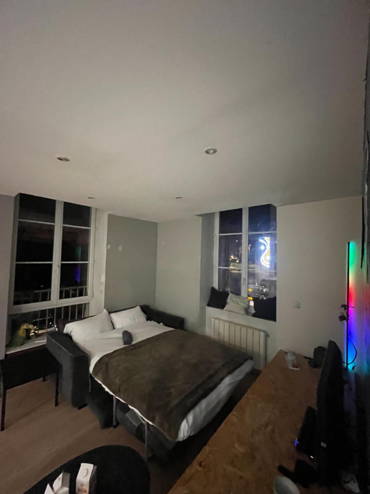 La Roue Libre 3 Chambres - 1Er Etage Au Centre Ville De L'Arbresle Eveux Dış mekan fotoğraf